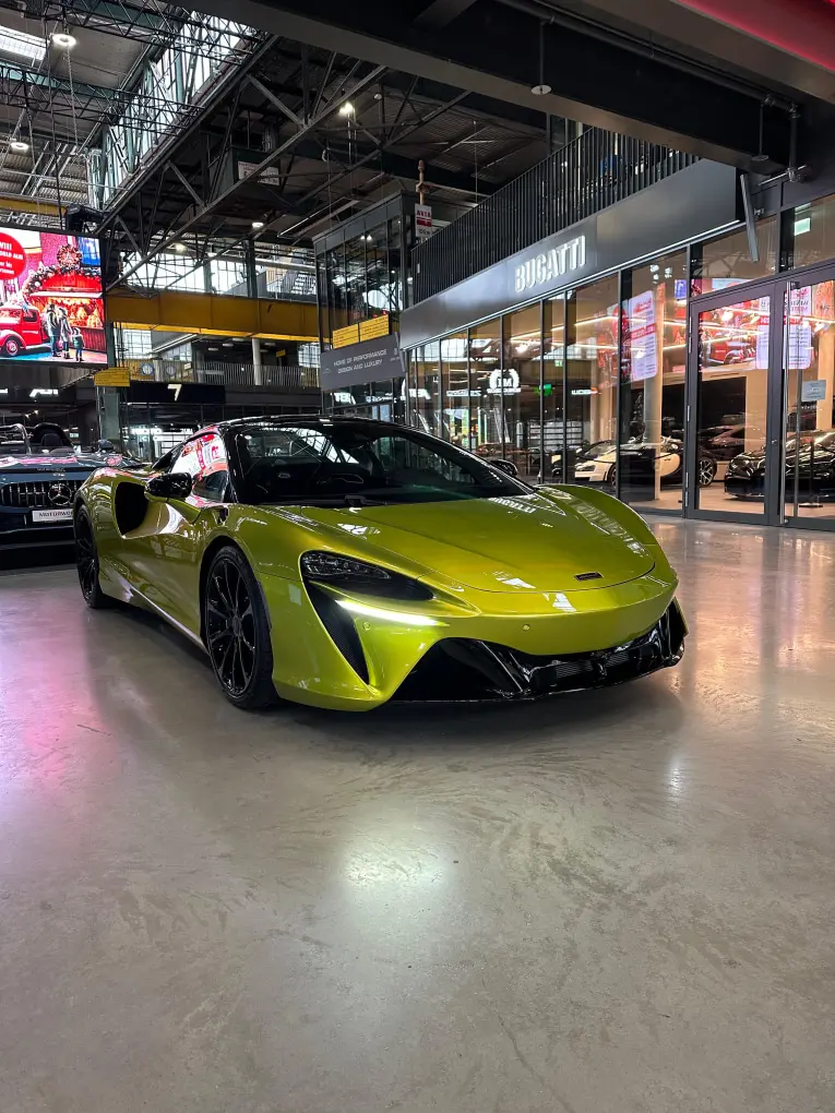 McLaren Artura Spider 2024, front view — Lisbon Luxury Car Rental, Lisbon. Top down for clear mornings on the coastal road